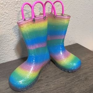 *NEW* Super Adorable Rainbow Rain Boots